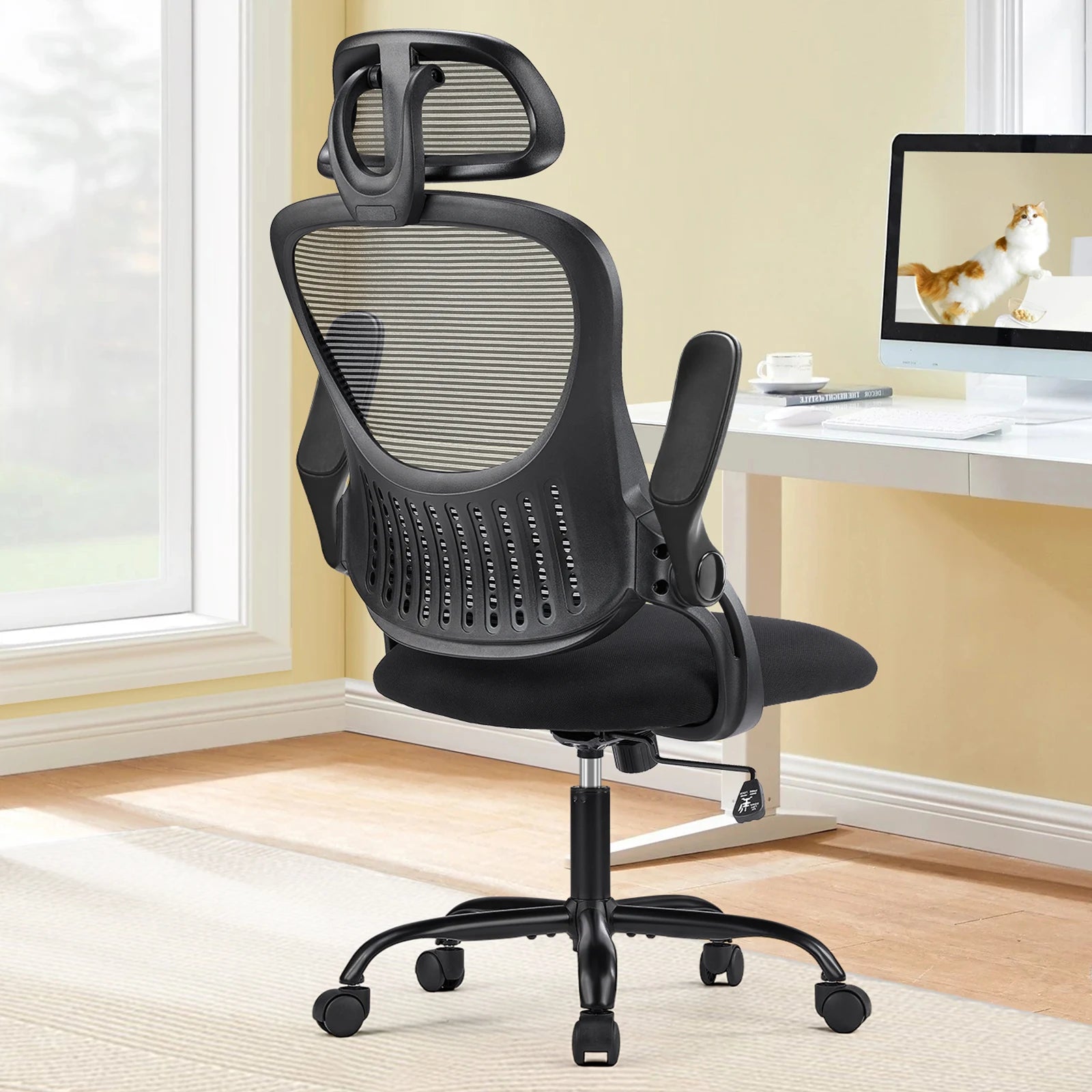 Mesh Ergonomic Office Chair – Adjustable Computer Desk Chair with Breathable Back Support.
