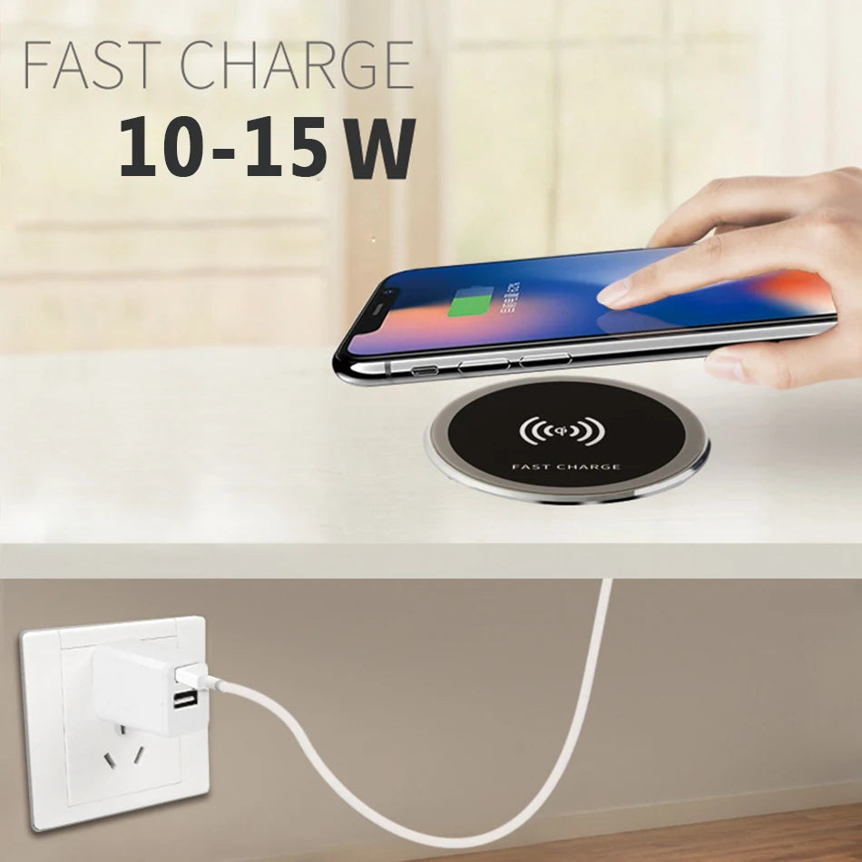 ClearDesk Fast Wireless Charging Pad – Qi-Compatible Smartphone Charger with Slim Minimal Design for Desk & Nightstand Use.